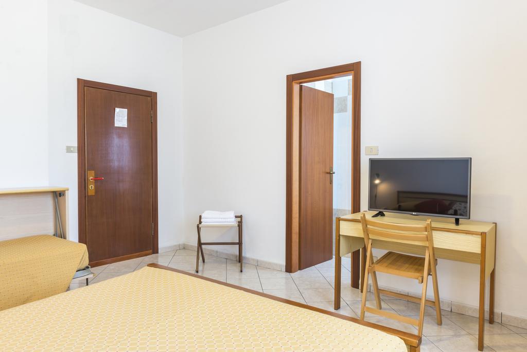 Hotel Cristina San Rocco di Piegara Esterno foto