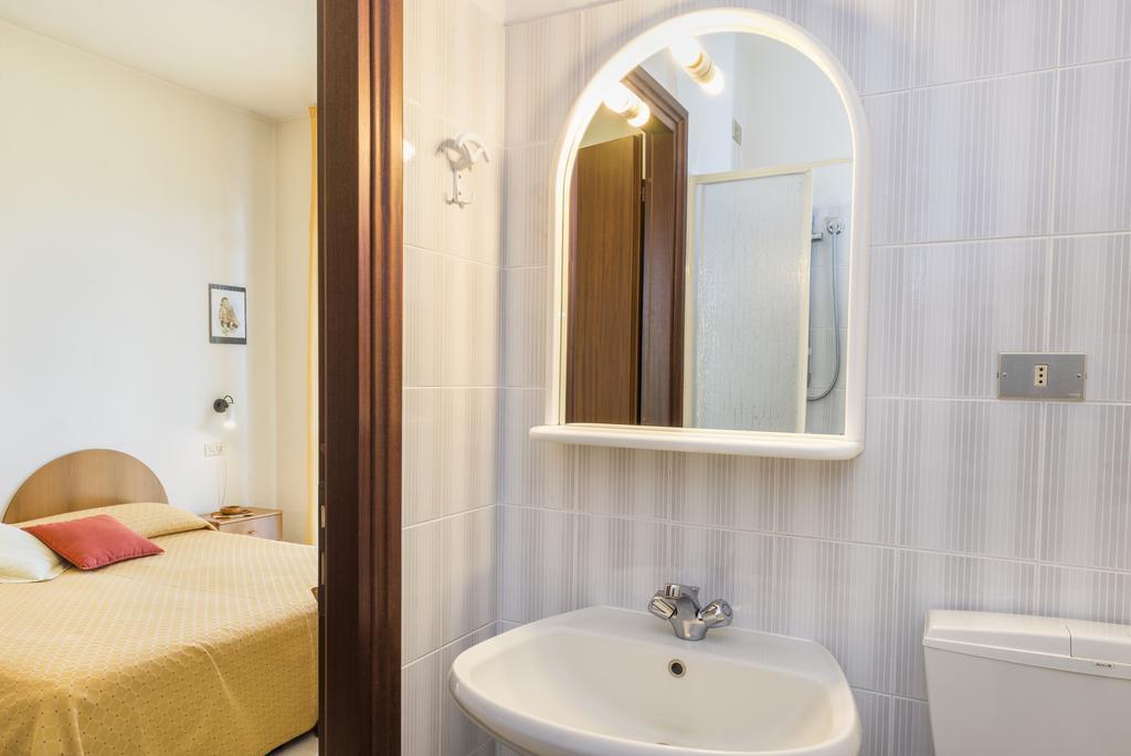 Hotel Cristina San Rocco di Piegara Esterno foto