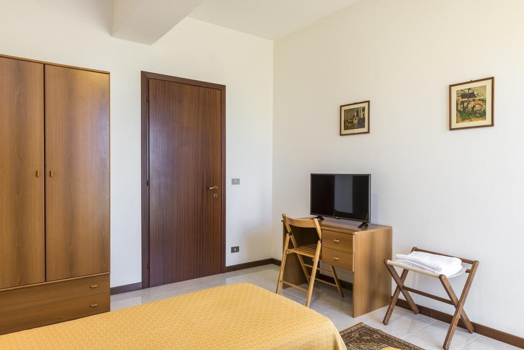 Hotel Cristina San Rocco di Piegara Esterno foto