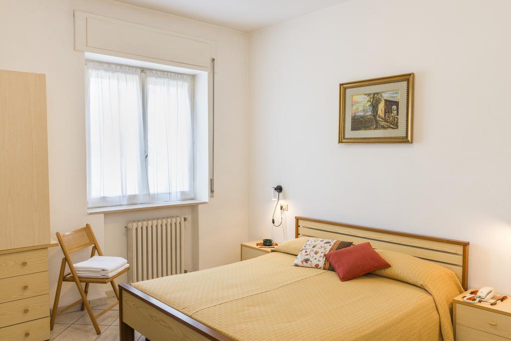 Hotel Cristina San Rocco di Piegara Esterno foto